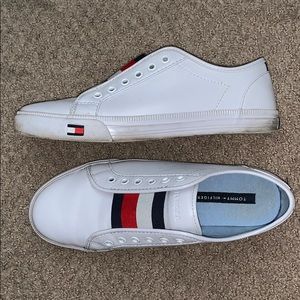 Tommy Hilfiger white slip ons